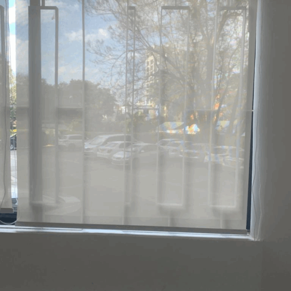 Sunscreen roller blind - Image 4